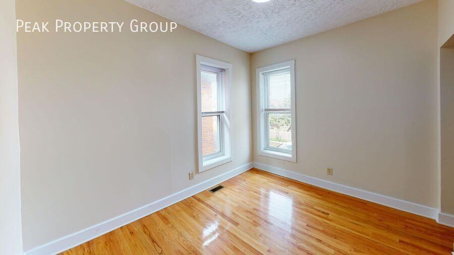 1373 Indianola Ave - Photo 6 of 8