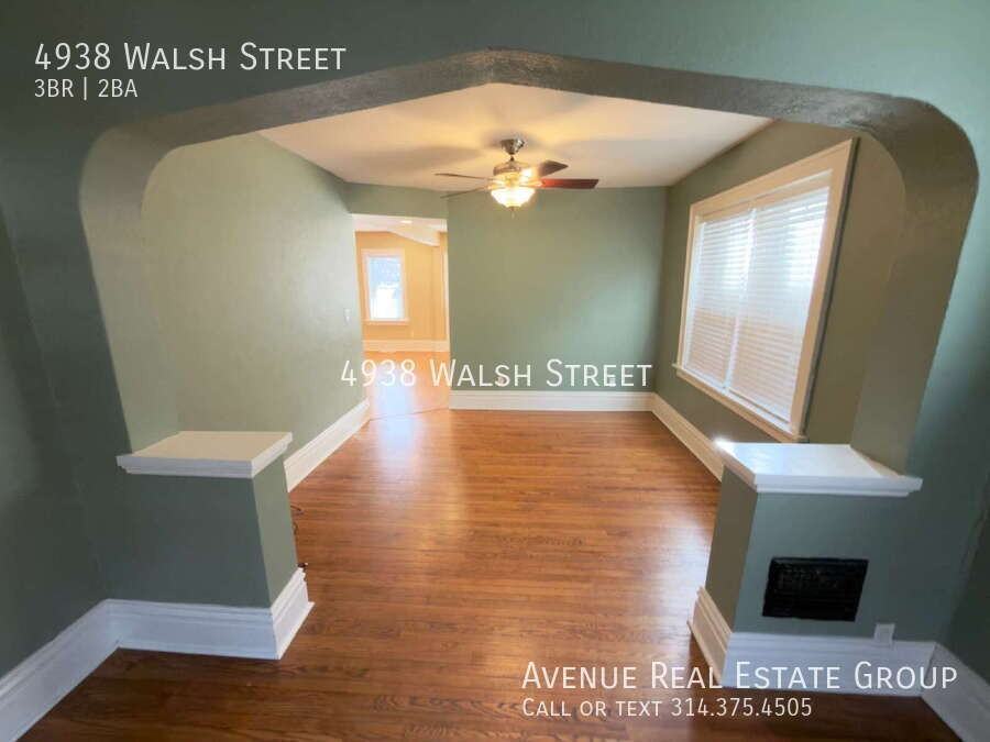 4938 Walsh St - Photo 3 of 26