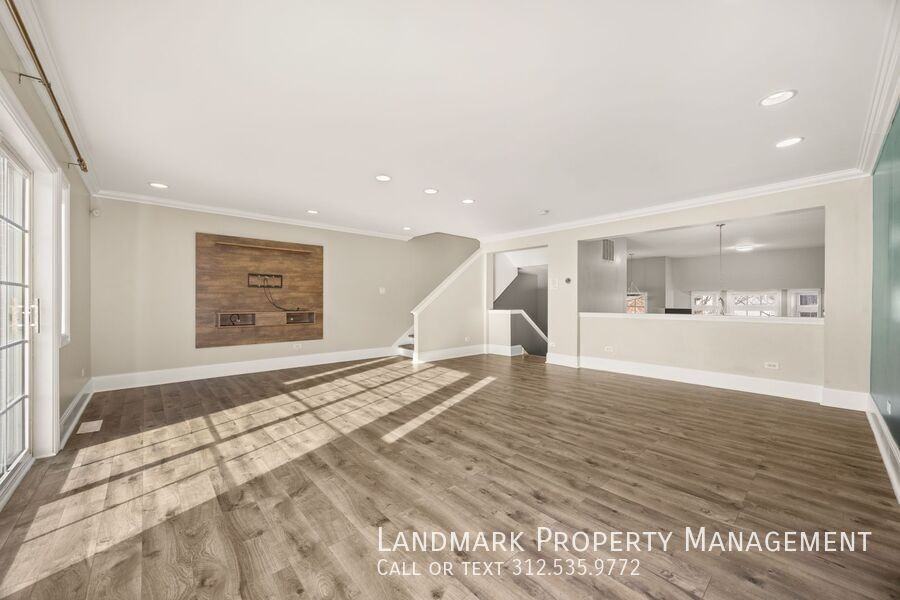 6431 W 64th Pl - Photo 6 of 32