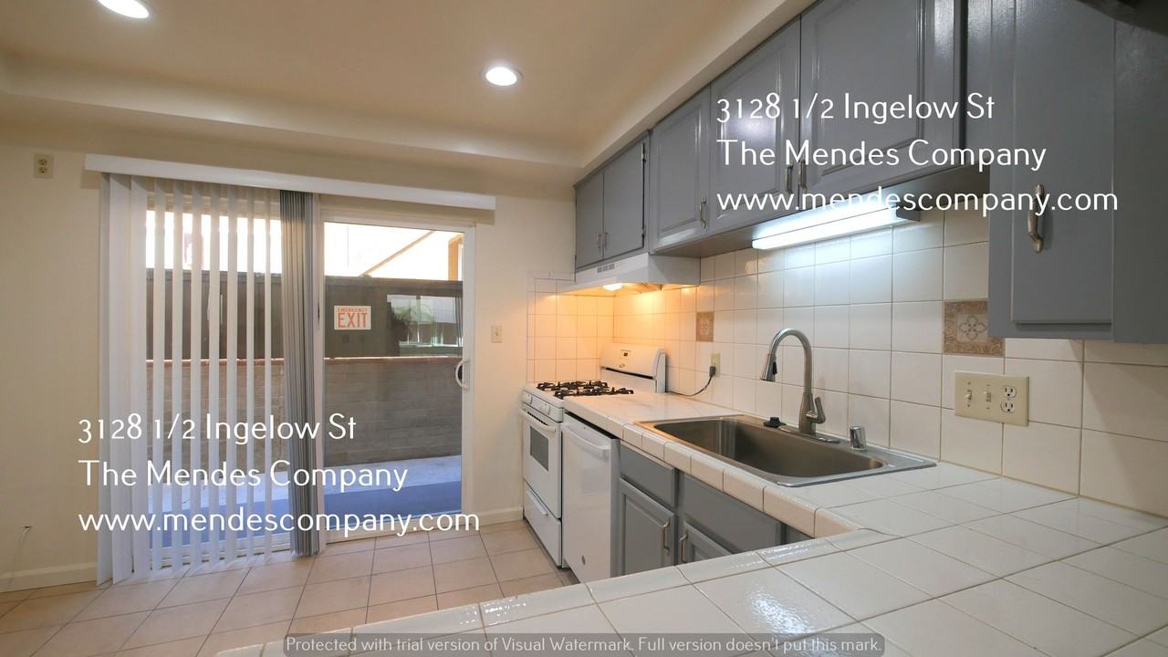 3128 1/2 Ingelow St - Photo 6 of 11