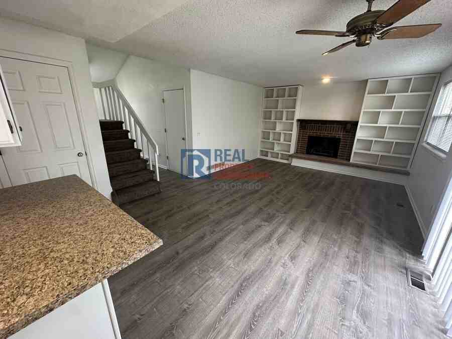 3528 S Richfield St - Photo 7 of 20