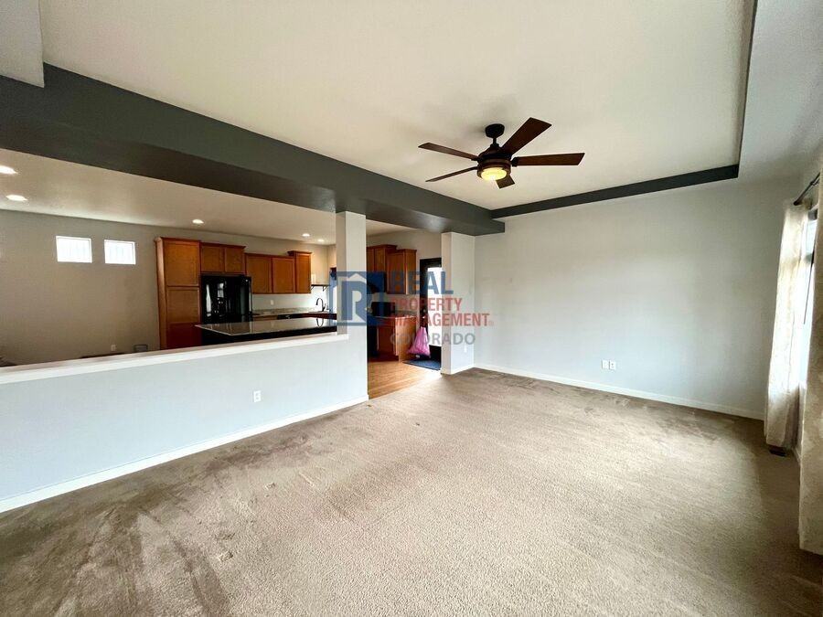 6187 Mineral Belt Dr - Photo 3 of 22