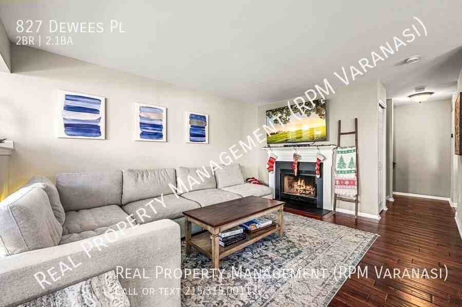 827 Dewees Pl - Photo 6 of 32