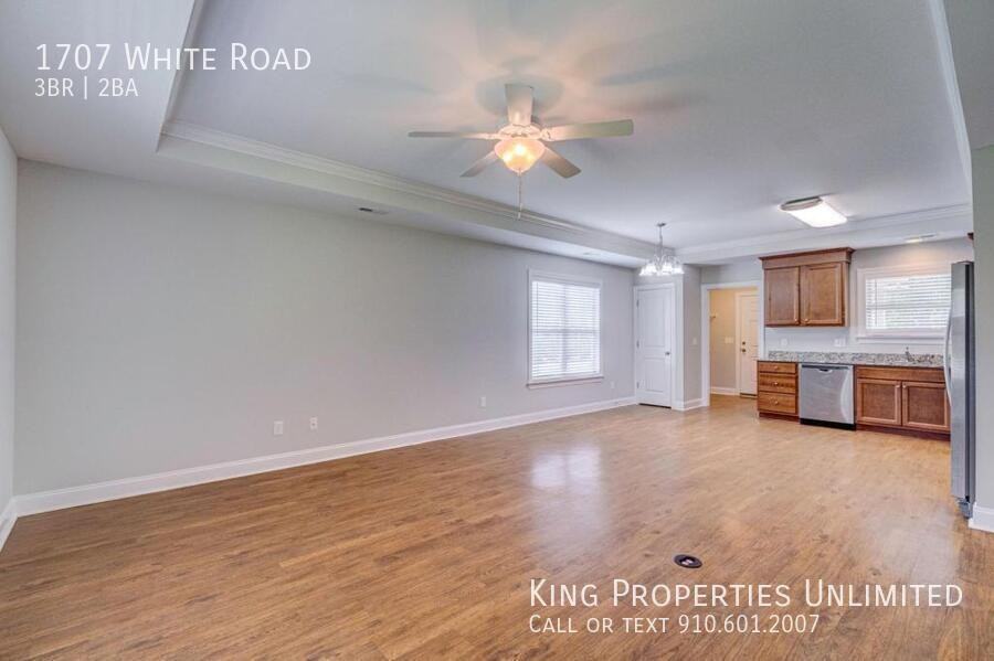 1707 White Rd - Photo 4 of 26