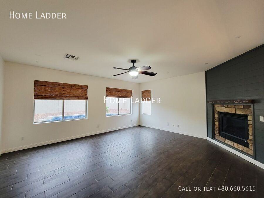 29683 N 69th Dr - Photo 6 of 30