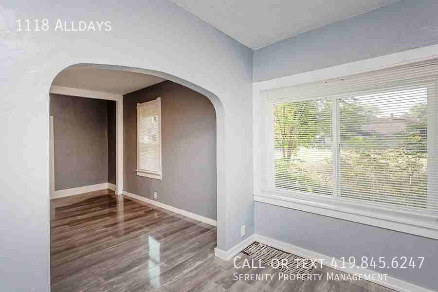 1118 Alldays Ave - Photo 5 of 22