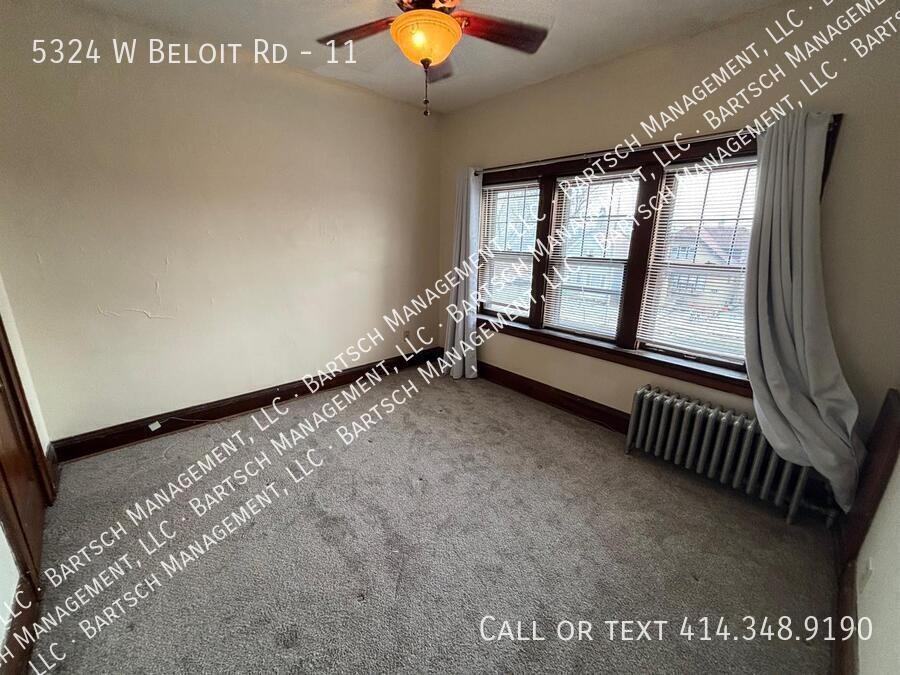 5324 W Beloit Rd #11 - Photo 7 of 8