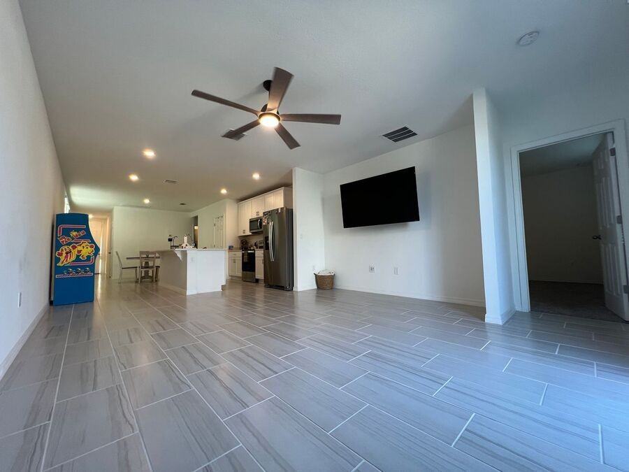 4439 Rapallo Ave - Photo 2 of 8