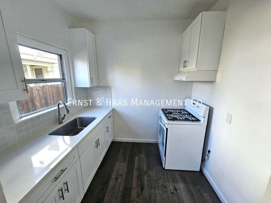 2141 Chestnut Ave #06 - Photo 4 of 7