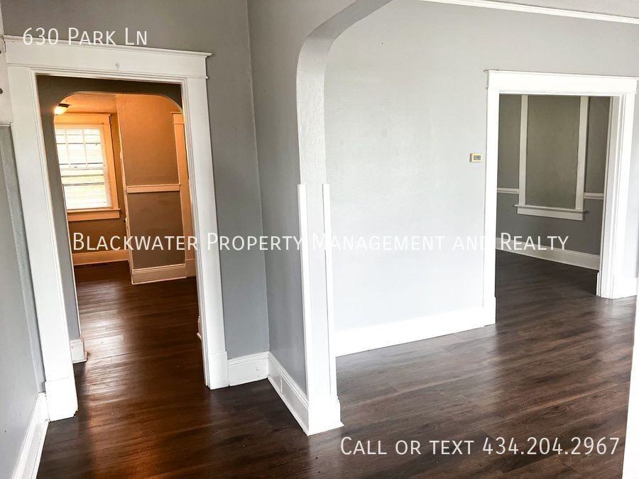 630 Park Ln - Photo 2 of 15