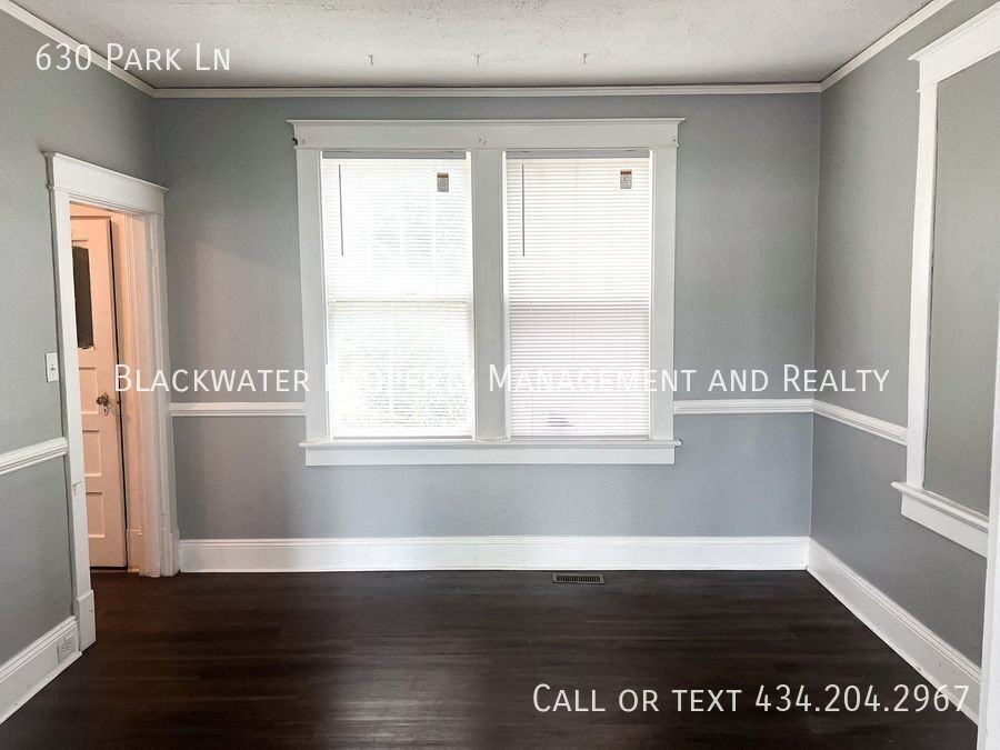 630 Park Ln - Photo 4 of 15