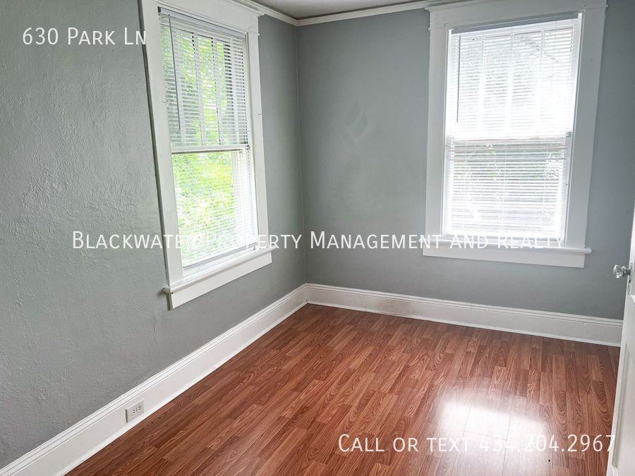 630 Park Ln - Photo 6 of 15