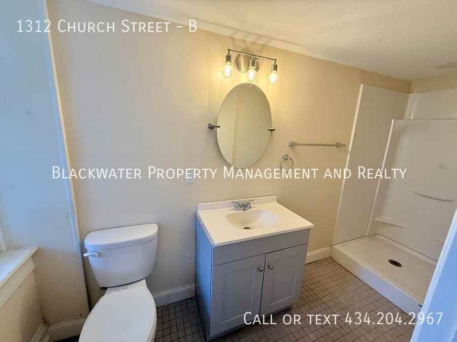 1312 Church St #B - Photo 3 of 5