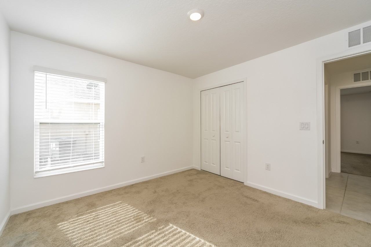 1381 Lucerne Loop Rd Ne - Photo 7 of 15