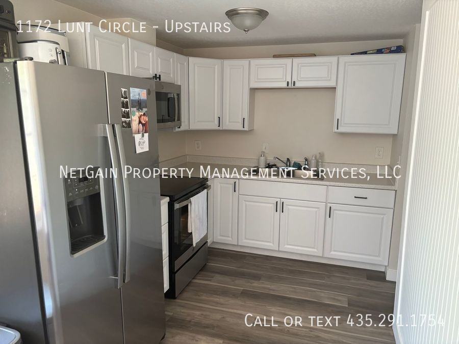 1172 Lunt Cir - Photo 4 of 8