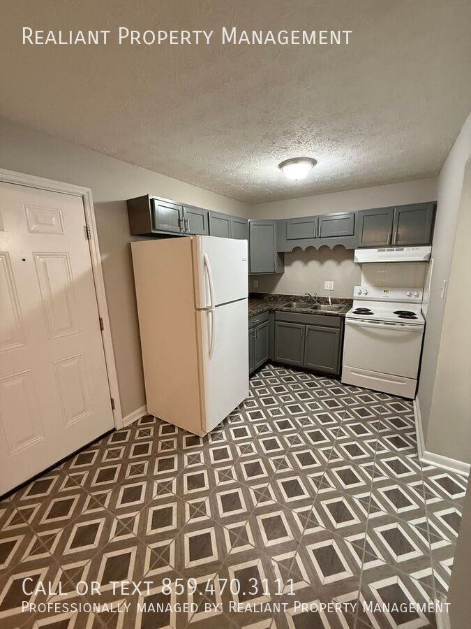 209 Lakeshore Dr #5 - Photo 7 of 8