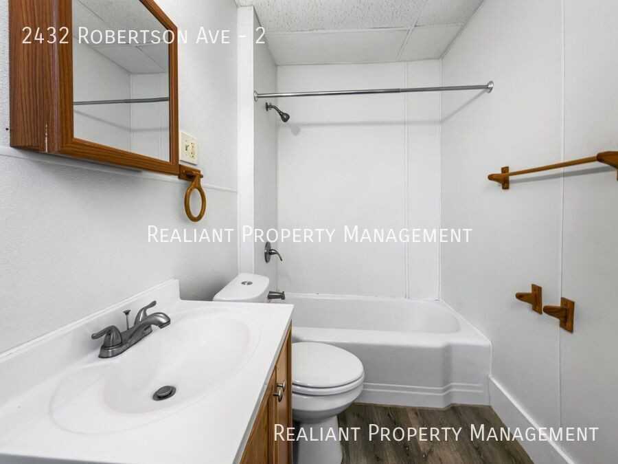 2432 Robertson Ave #2 - Photo 7 of 7