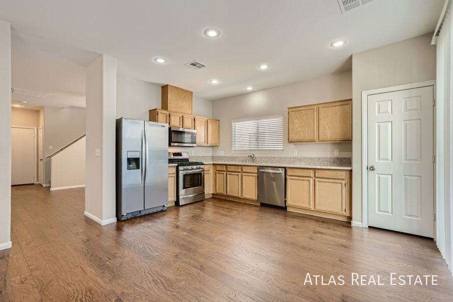 3975 Silver Strike Ct - Photo 4 of 19