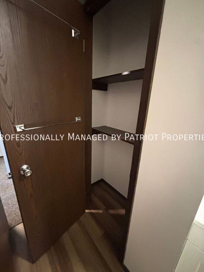 Hawkeye Apartments - Photo 4 of 18