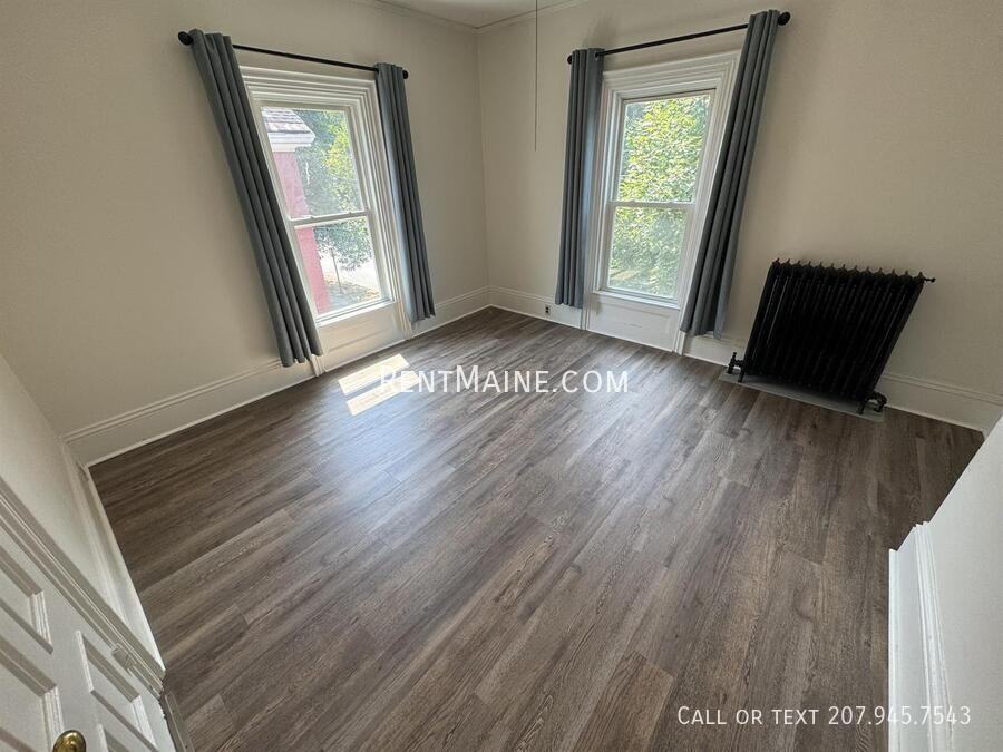 147 Essex St #2 - Photo 7 of 10