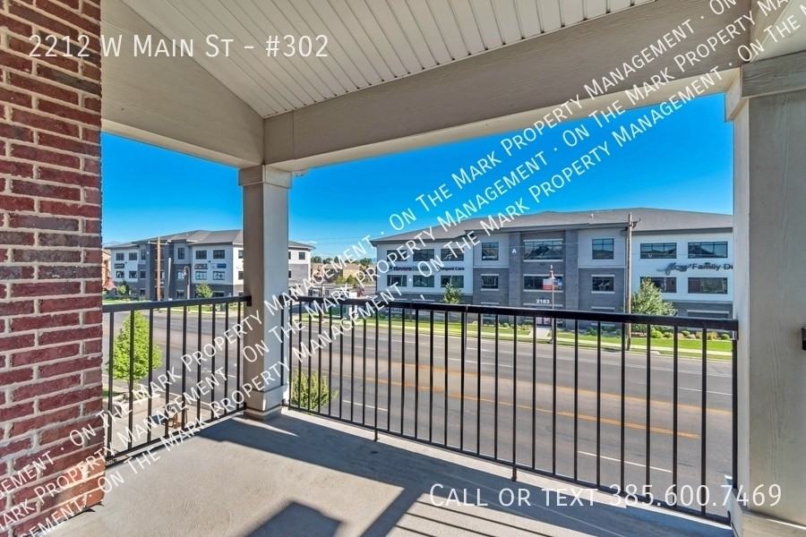 2212 W Main St #302 - Photo 5 of 29