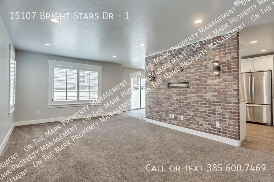 15107 S Bright Stars Dr #1 - Photo 3 of 21