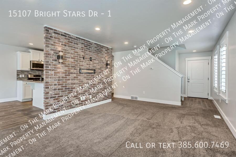 15107 S Bright Stars Dr #1 - Photo 4 of 21