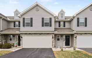 featured image of 90 Cortland Xing