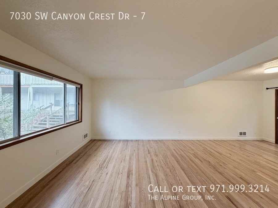 7030 Sw Canyon Crst #7 - Photo 2 of 24