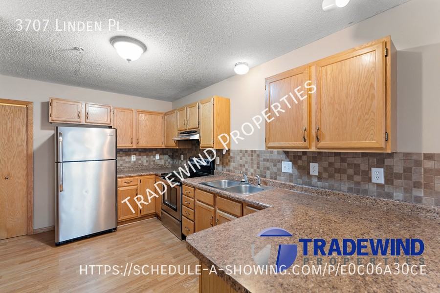 3707 Linden Pl - Photo 2 of 19