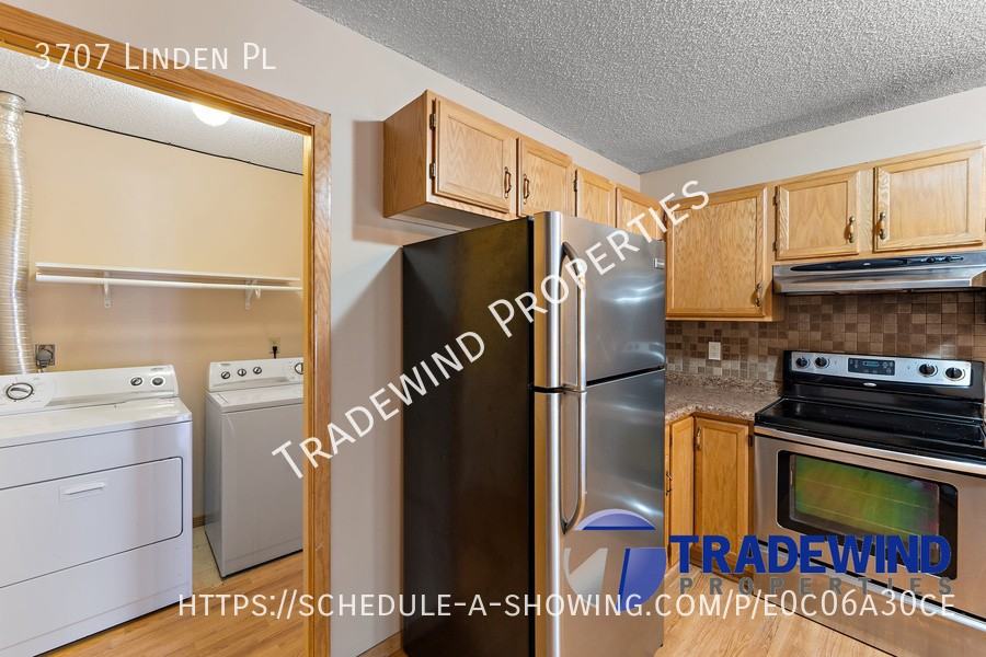 3707 Linden Pl - Photo 4 of 19