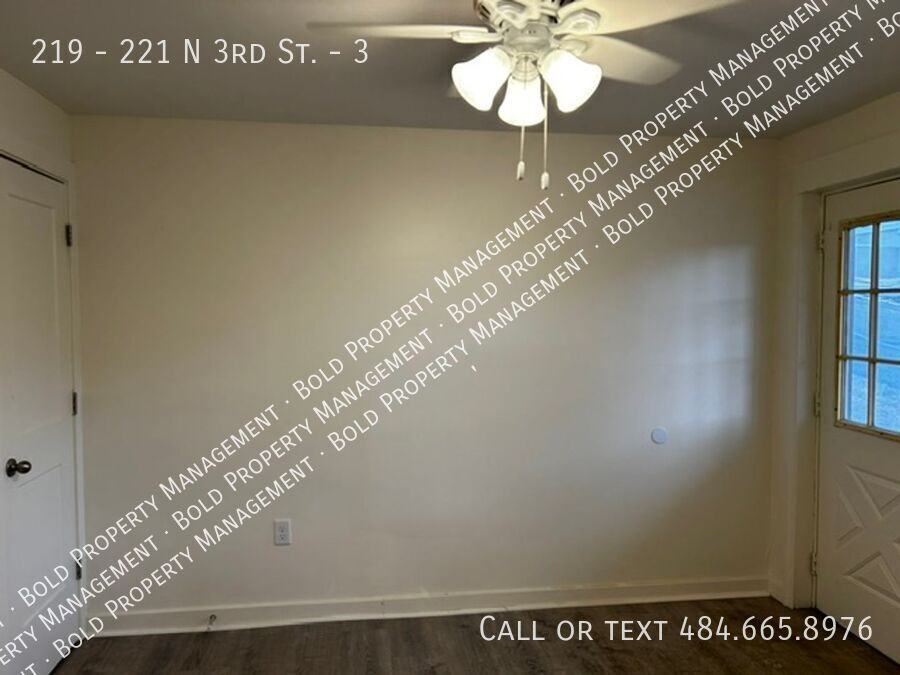 219 #221N3rdST3 - Photo 7 of 10