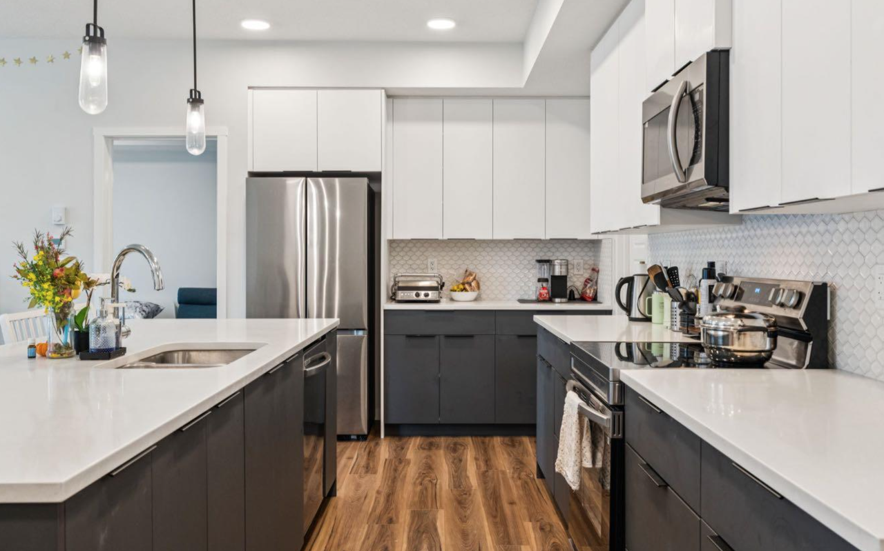 33 Carringham Gate NW (Carrington Square), Calgary - Photo 3 of 18