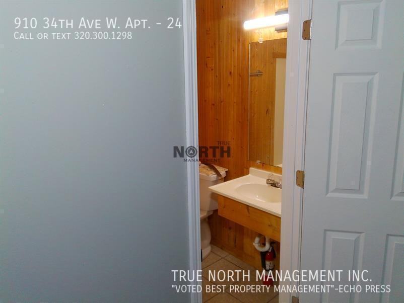 910 34th Ave W #24 - Photo 5 of 6