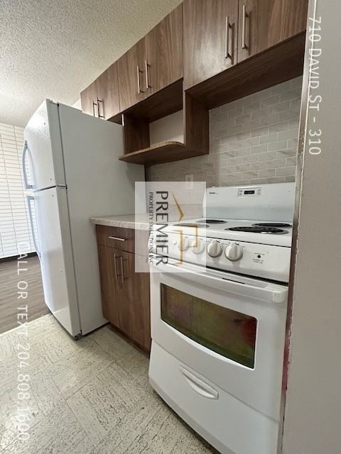 710 David St #310 - Photo 2 of 11