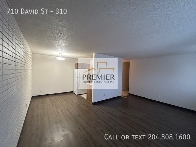 710 David St #310 - Photo 4 of 11