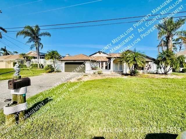 1217 Sw 21st Ter - Photo 3 of 33