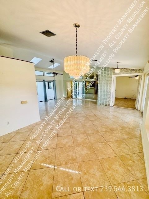 1217 Sw 21st Ter - Photo 7 of 33