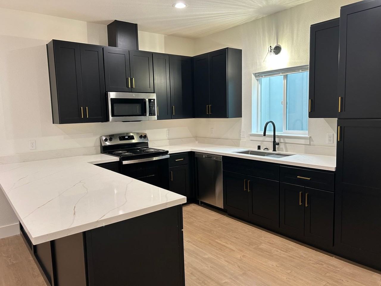 RES-501: Alturas Crossing II - Photo 4 of 48