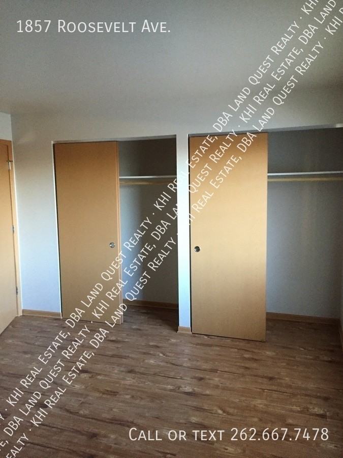 1857 Roosevelt Ave - Photo 4 of 9