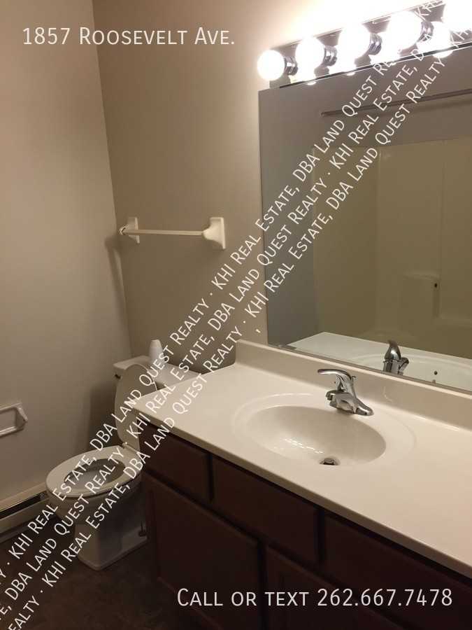 1857 Roosevelt Ave - Photo 6 of 9