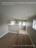 featured image of 21 Mechanics St #1