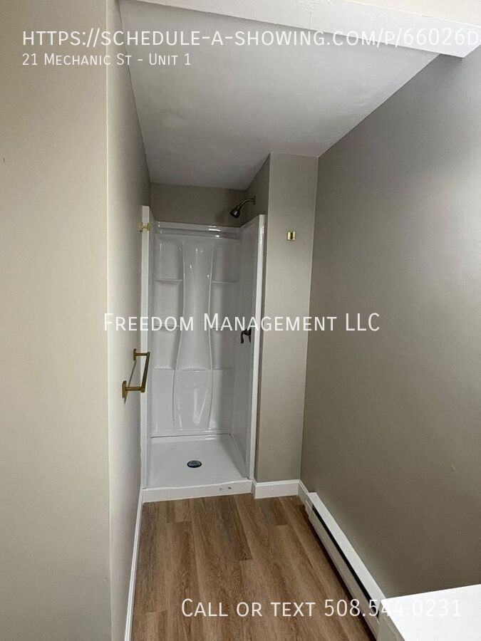 21 Mechanics St #1 - Photo 3 of 12