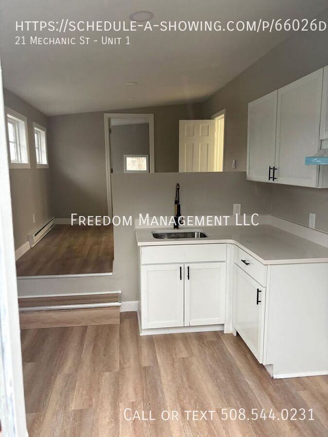 21 Mechanics St #1 - Photo 5 of 12