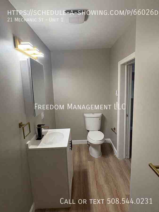 21 Mechanics St #1 - Photo 7 of 12