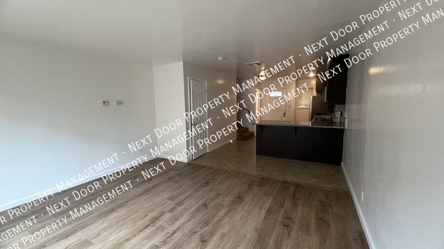 1116 Evelyn Ln #B - Photo 6 of 17