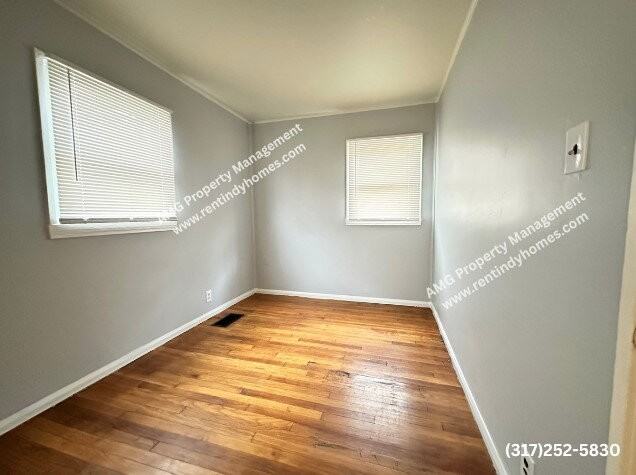 1210 N Goodlet Ave - Photo 2 of 6