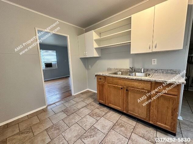 1210 N Goodlet Ave - Photo 5 of 6