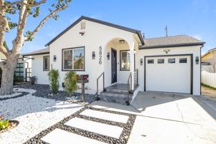 5826 Jamieson Ave - Photo 1 of 1