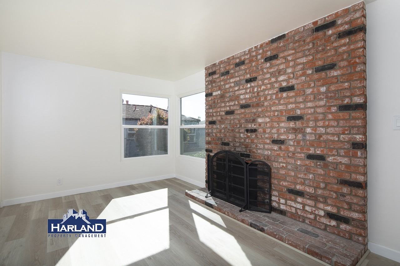 1410 Hornblend St #1410 - Photo 3 of 18